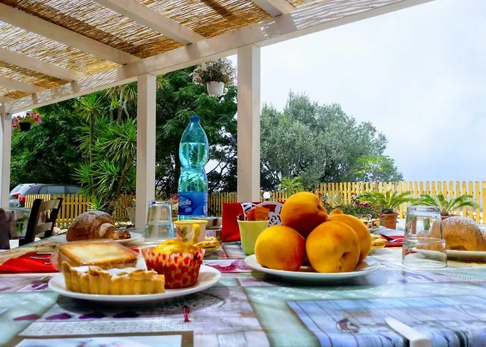 Il Canto Dei Venti Pensión 3*